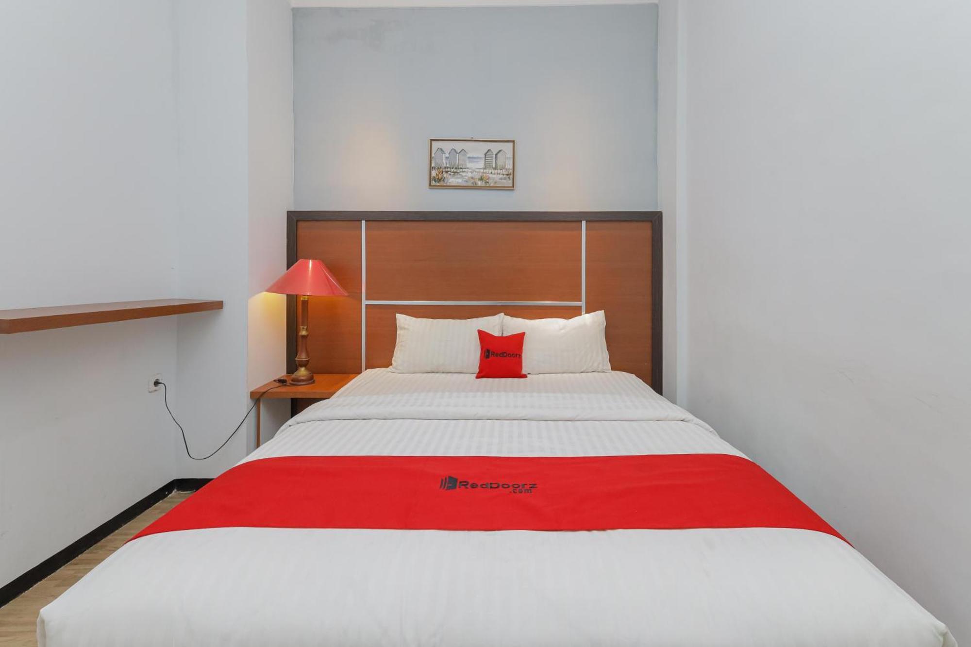 Reddoorz Plus At Swun Stay Raya Langsep Malang Exterior foto
